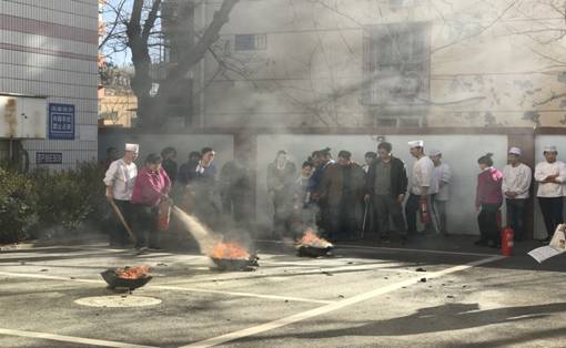 九游老哥J9俱乐部官网 - J9俱乐部老哥互换社区