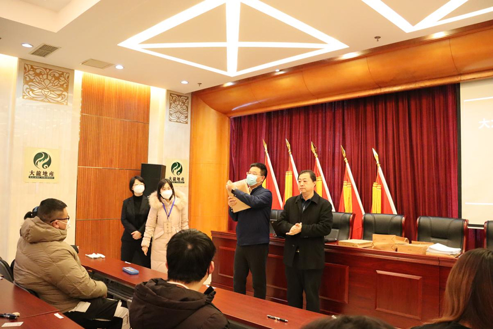 九游老哥J9俱乐部官网 - J9俱乐部老哥互换社区